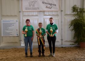 (c)Foto Carolin Nagel: Die drei Grand Champions 2018: Laura Michele Böttcher, Franz Schmidt und Melanie Grunert (c)Foto Carolin Nagel: Die drei Grand Champions 2018: Laura Michele Böttcher, Franz Schmidt und Melanie Grunert